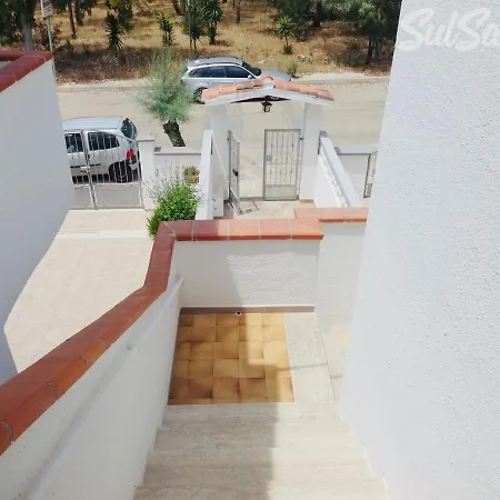 Comodo Primo Piano 450mt Ibiza