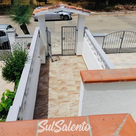 Comodo Primo Piano 450mt Ibiza *